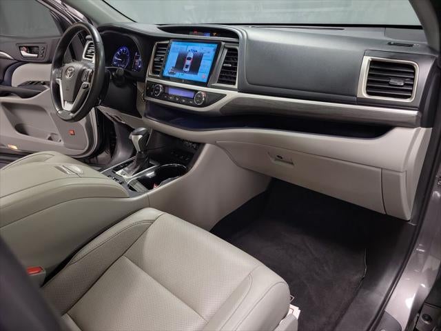 2019 Toyota Highlander Limited Platinum