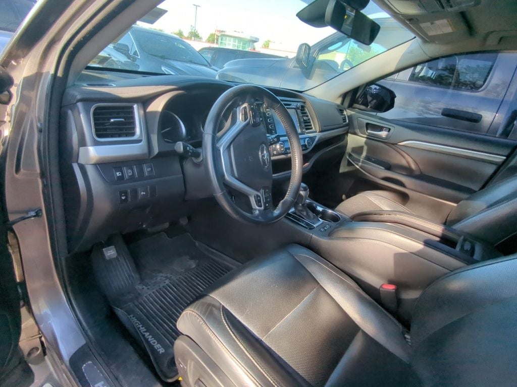 2017 Toyota Highlander Limited