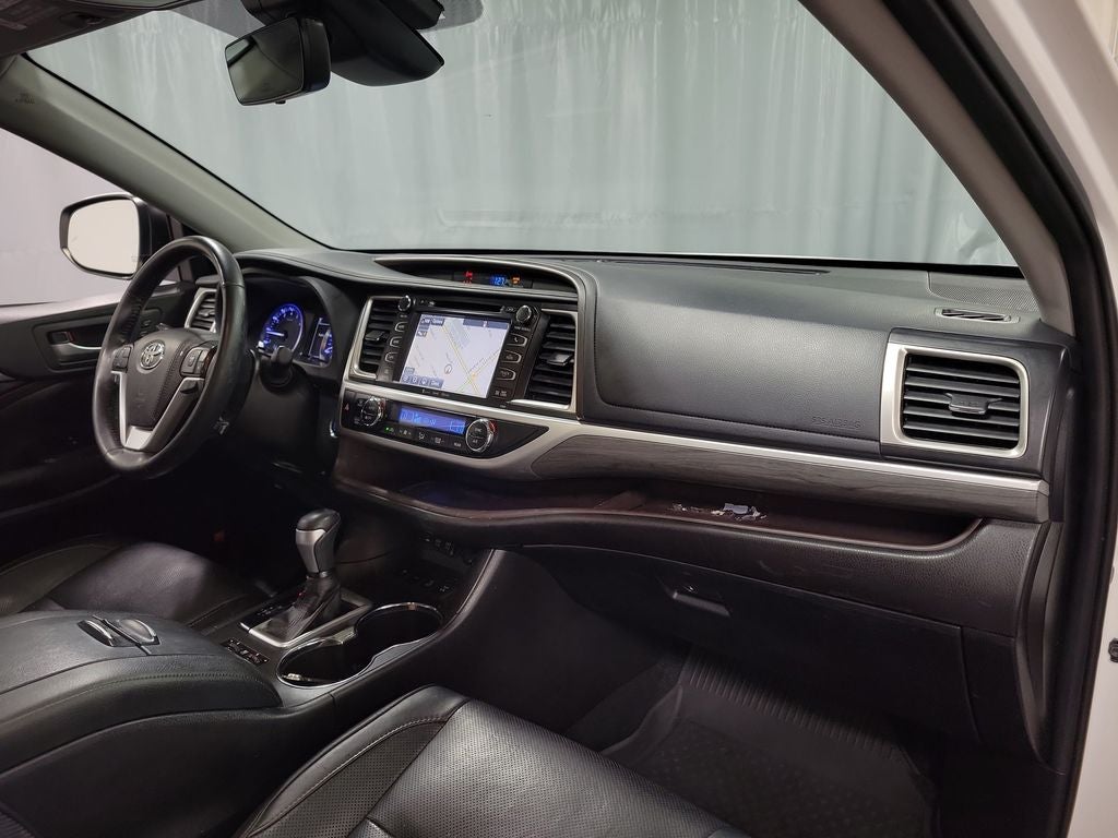 2019 Toyota Highlander Limited Platinum