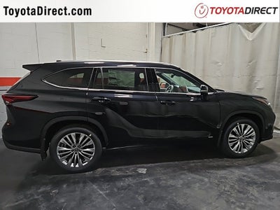 2026 Toyota Highlander Hybrid Platinum