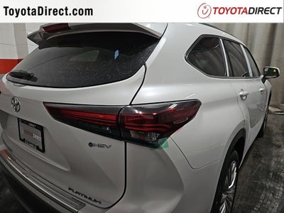 2026 Toyota Highlander Hybrid Platinum