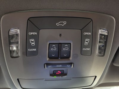 2024 Toyota Sienna Platinum 7 Passenger