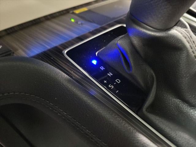 2024 Toyota Sienna Platinum 7 Passenger