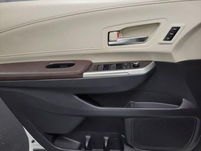 2024 Toyota Sienna Platinum 7 Passenger