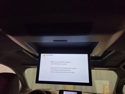 2024 Toyota Sienna Platinum 7 Passenger