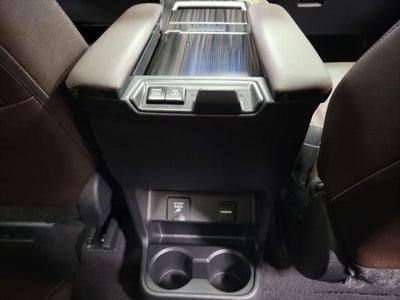 2024 Toyota Sienna Platinum 7 Passenger
