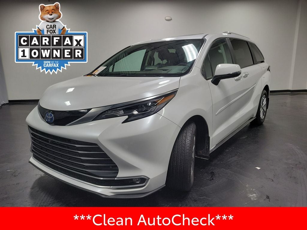 2024 Toyota Sienna Platinum 7 Passenger