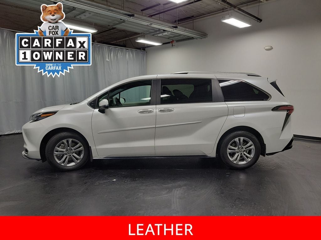 2024 Toyota Sienna Platinum 7 Passenger