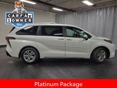 2024 Toyota Sienna Platinum 7 Passenger