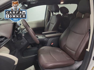 2024 Toyota Sienna Platinum 7 Passenger