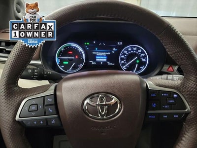 2024 Toyota Sienna Platinum 7 Passenger