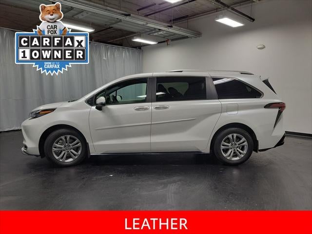 2024 Toyota Sienna Platinum 7 Passenger