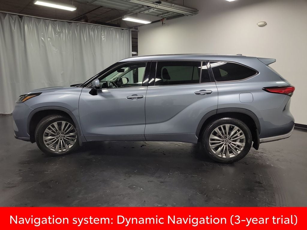 2022 Toyota Highlander Platinum