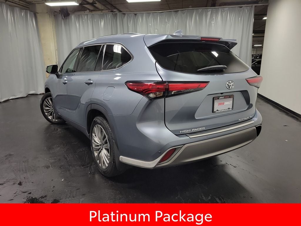2022 Toyota Highlander Platinum