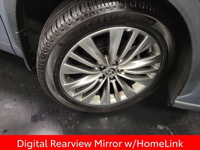 2022 Toyota Highlander Platinum