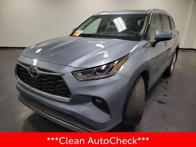 2022 Toyota Highlander Platinum