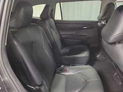 2020 Toyota Highlander Hybrid XLE