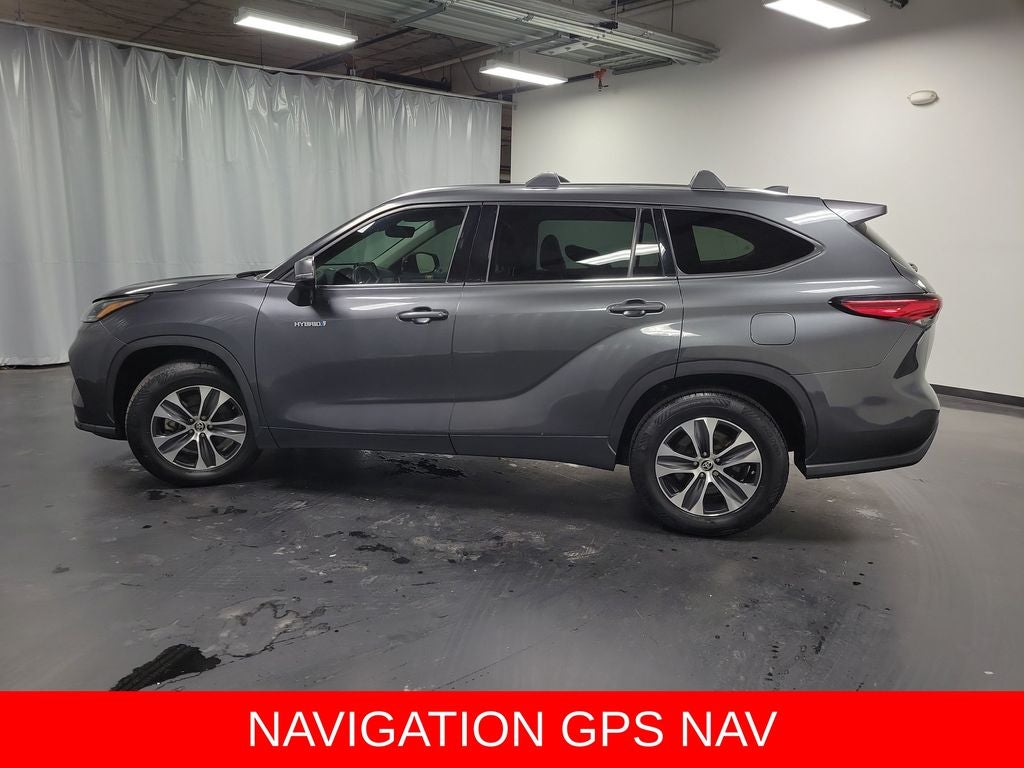 2020 Toyota Highlander Hybrid XLE