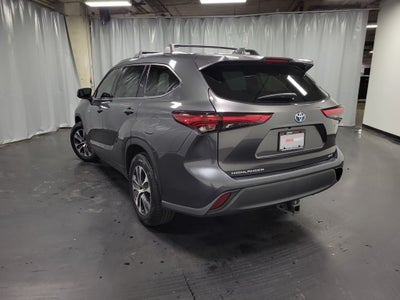 2020 Toyota Highlander Hybrid XLE