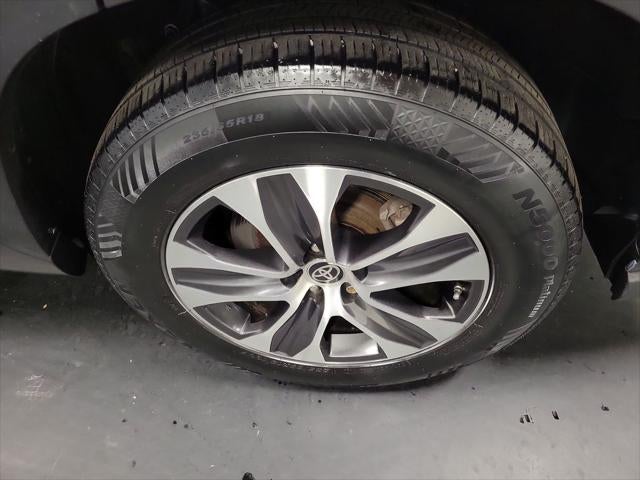 2020 Toyota Highlander Hybrid XLE