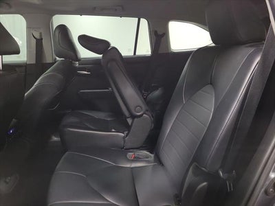 2020 Toyota Highlander Hybrid XLE