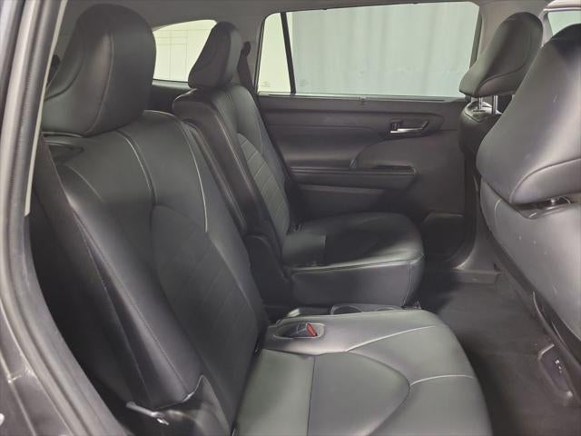 2020 Toyota Highlander Hybrid XLE