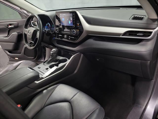 2020 Toyota Highlander Hybrid XLE