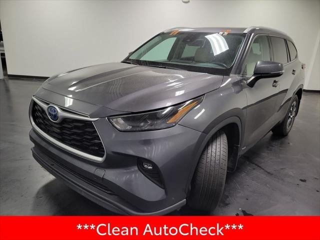 2022 Toyota Highlander Hybrid XLE