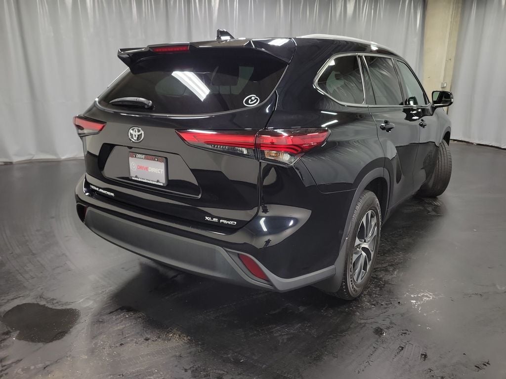 2022 Toyota Highlander XLE