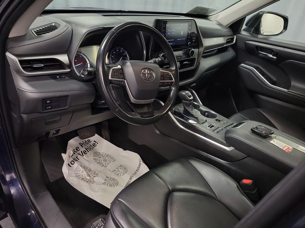 2022 Toyota Highlander XLE