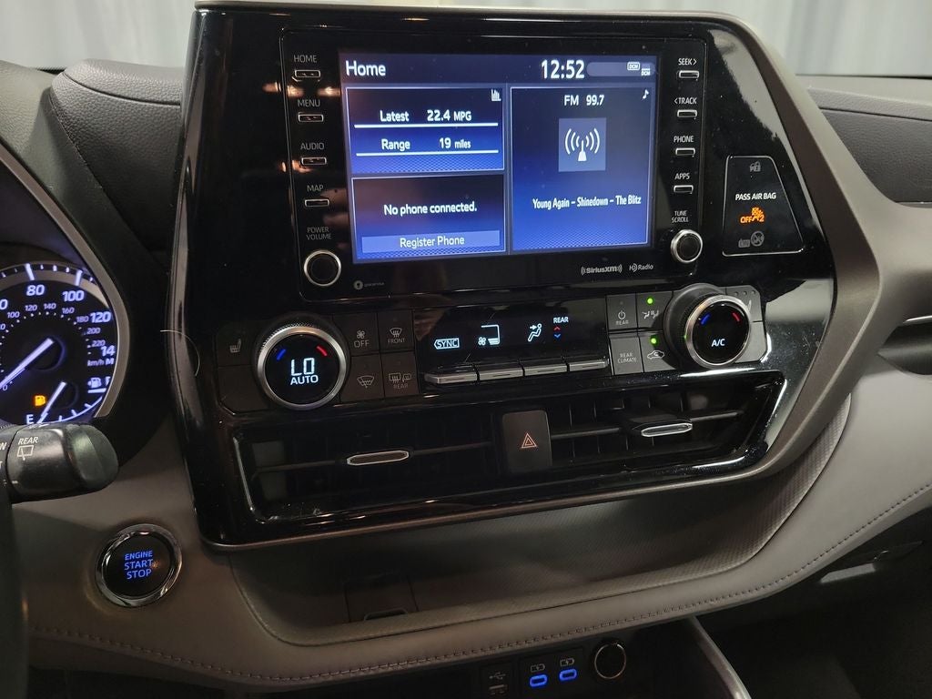 2022 Toyota Highlander XLE