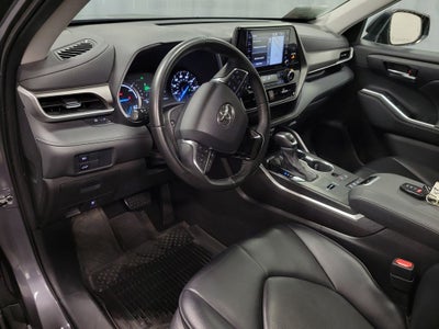 2021 Toyota Highlander Hybrid XLE