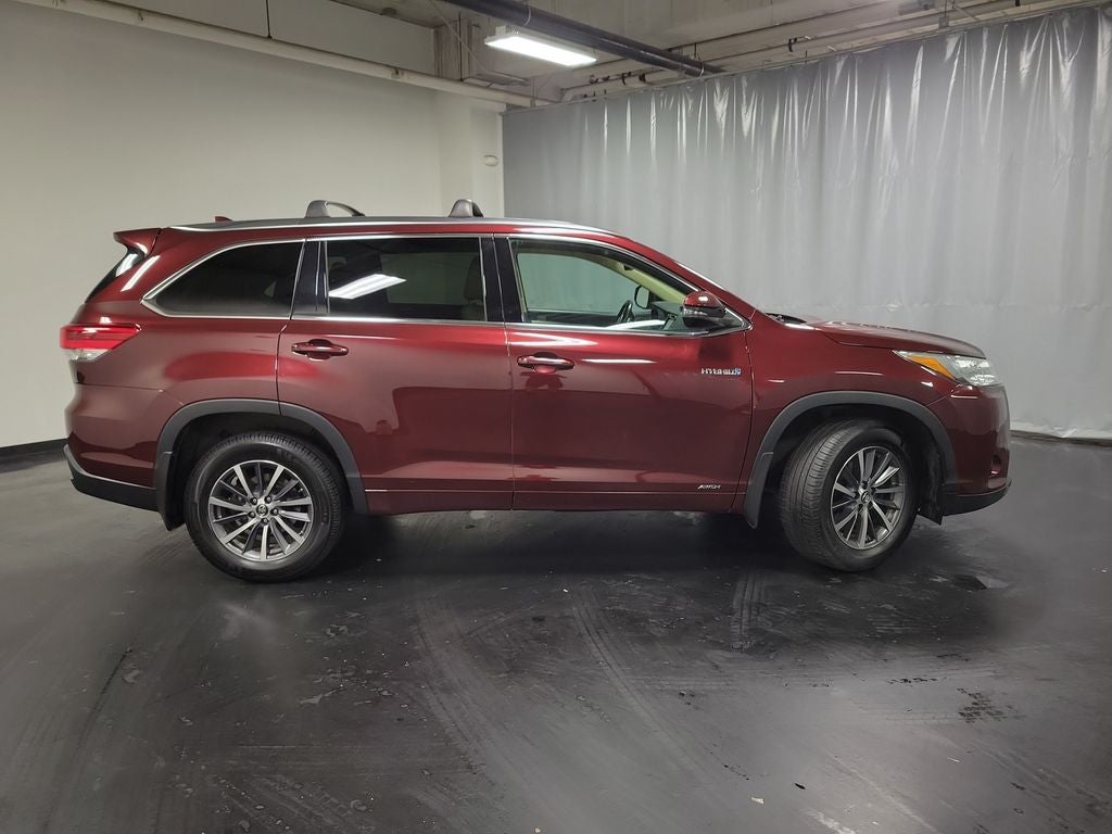 2017 Toyota Highlander Hybrid XLE