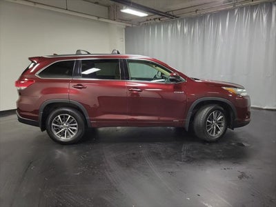 2017 Toyota Highlander Hybrid XLE