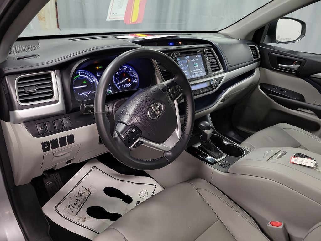2017 Toyota Highlander Hybrid XLE