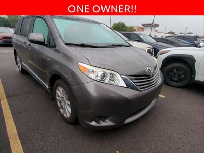 2016 Toyota Sienna LE 7 Passenger