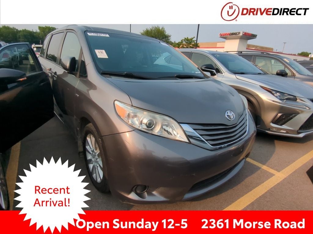 2016 Toyota Sienna LE 7 Passenger