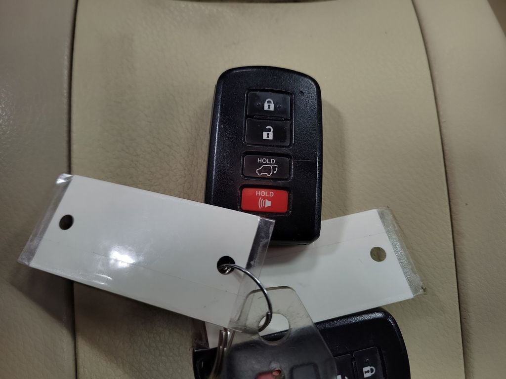 2016 Toyota Highlander XLE V6