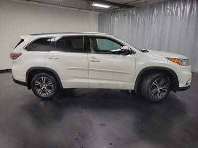 2016 Toyota Highlander XLE V6