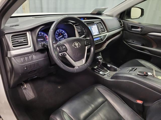 2016 Toyota Highlander XLE V6