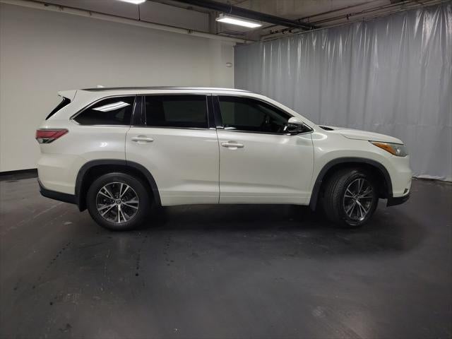 2016 Toyota Highlander XLE V6