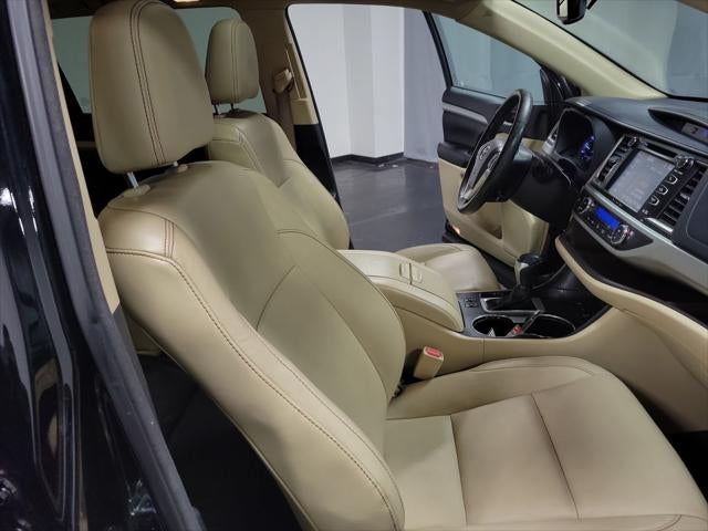2016 Toyota Highlander XLE V6
