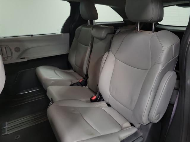 2025 Toyota Sienna XLE 8 Passenger