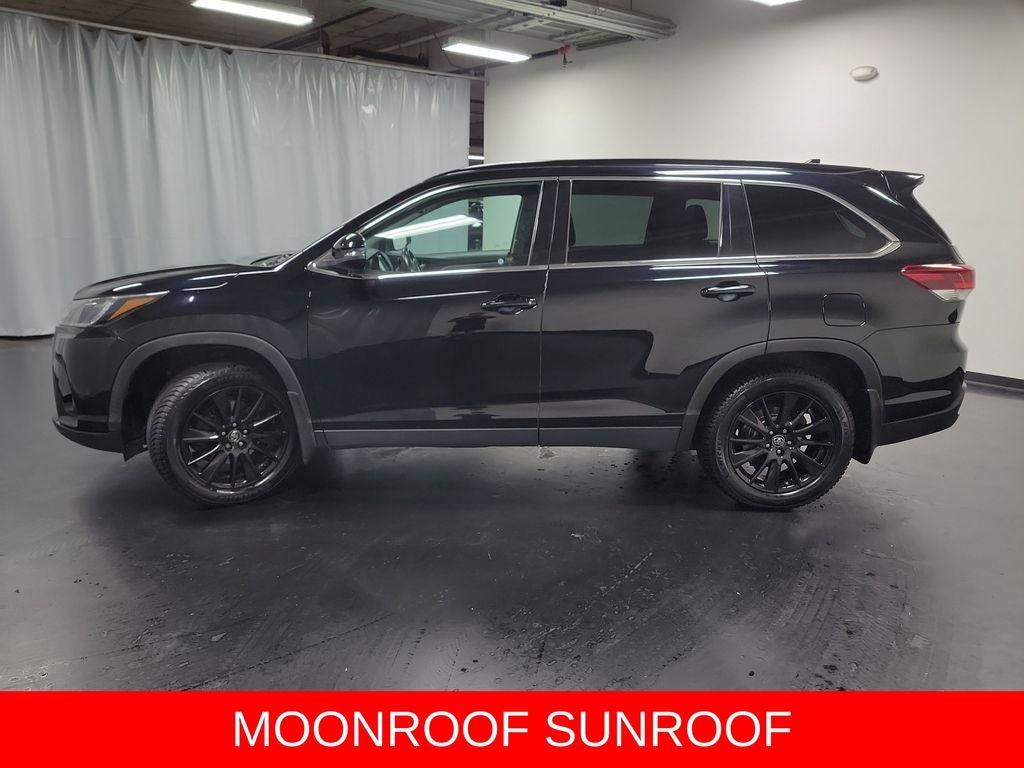 2019 Toyota Highlander SE