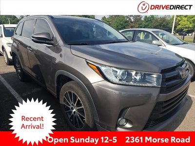 2017 Toyota Highlander SE