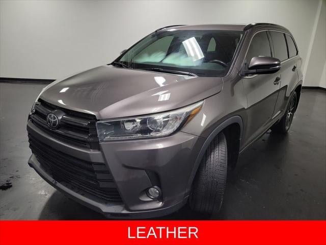2017 Toyota Highlander SE