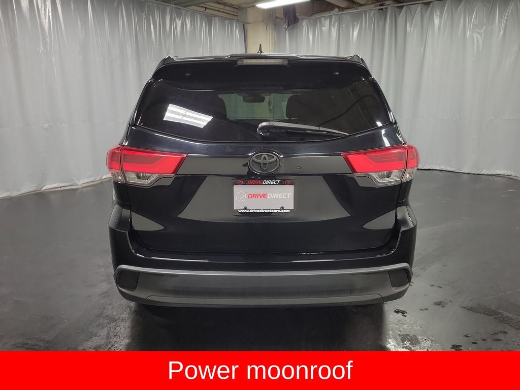 2017 Toyota Highlander SE