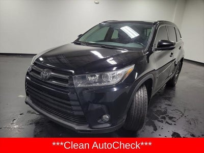 2017 Toyota Highlander SE