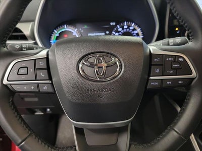 2025 Toyota Highlander Hybrid XLE