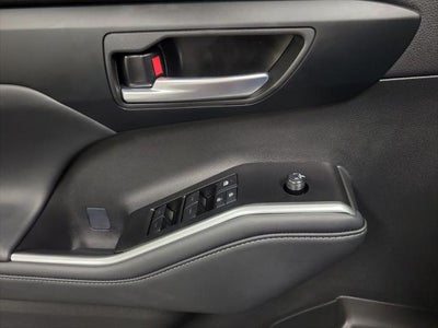 2025 Toyota Highlander Hybrid XLE